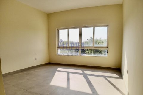 Снять в аренду виллу в Mina Al Arab, Рас-эль-Хайма, ОАЭ 4 спальни, 443м2, № 645449 - фото 5