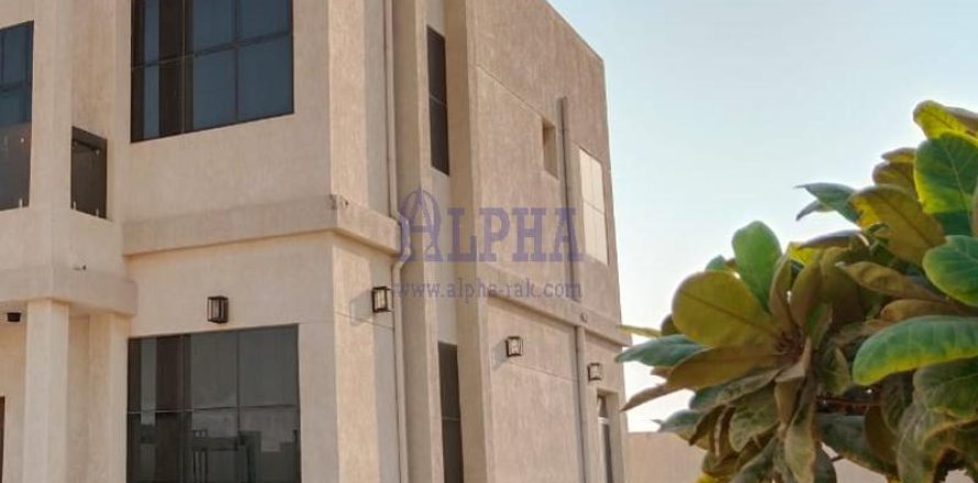 阿联酋 Ras Al Khaimah Al Riffa 别墅 4 卧, 1393.5 平方米 , 编号 645450