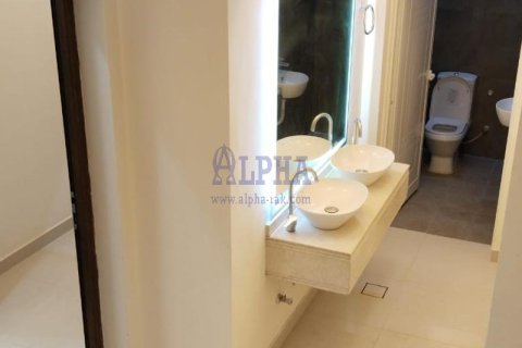 阿联酋 Ras Al Khaimah Al Riffa 待租 : 4 卧, 1393.5 平方米 , 编号645450 - 照片 6