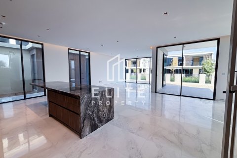 Tilal Al Ghaf、Dubai、UAE にあるヴィラの賃貸物件 5ベッドルーム、600 m2、No736488 - 写真 2