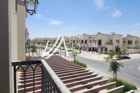 Khalifa City, Abu Dhabi, UAE의 판매용 타운하우스 침실 3개, 150제곱미터 번호 604843 - 사진 2