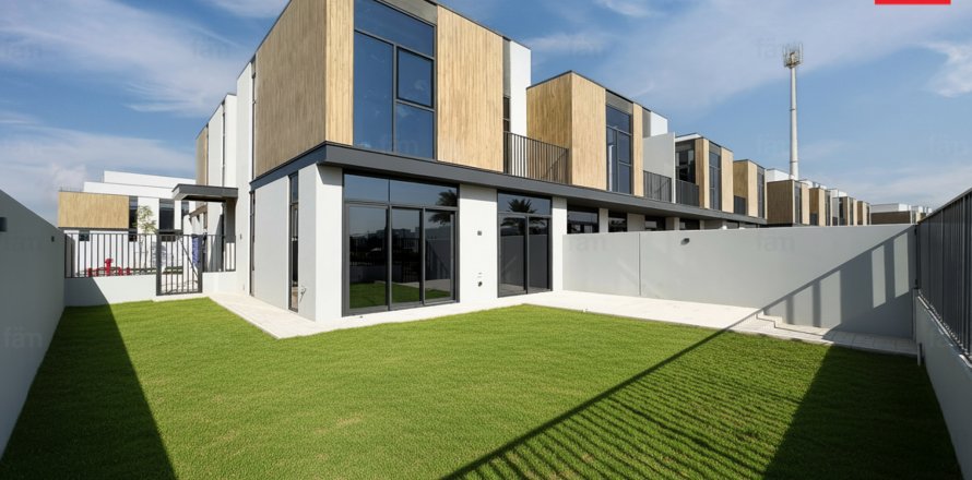 Таунхаус Дубай, БАӘ-да 4 жатын бөлмелер, 270.7 м² № 661511