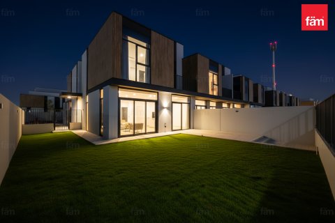 Таунхаус Дубай, БАӘ-да 4 жатын бөлмелер, 270.7 м² № 661511 - фото 10