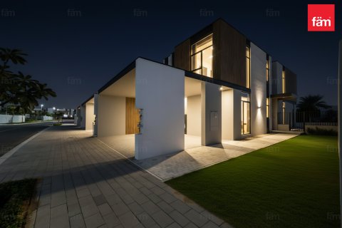 Таунхаус Дубай, БАӘ-да 4 жатын бөлмелер, 270.7 м² № 661511 - фото 11