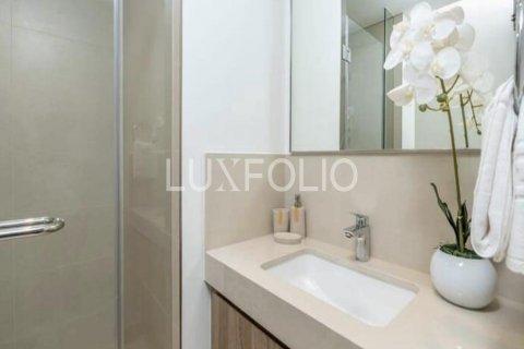 דירה להשכרה ב Downtown Dubai (Downtown Burj Dubai), Dubai, איחוד האמירויות  2 חדרי שינה, 112 מ"ר, מספר 628372 - תמונה 11