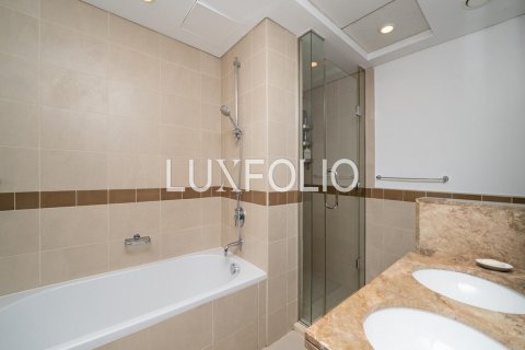 Apartament në Downtown Dubai (Downtown Burj Dubai), Dubai, Emiratet e Bashkuara Arabe 1 dhomë gjumi, 78 m2. № 628376 - Foto 13