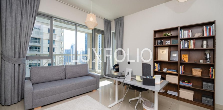 Apartament në Downtown Dubai (Downtown Burj Dubai), Dubai, Emiratet e Bashkuara Arabe 1 dhomë gjumi, 78 m2. № 628376