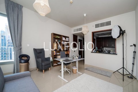Apartament në Downtown Dubai (Downtown Burj Dubai), Dubai, Emiratet e Bashkuara Arabe 1 dhomë gjumi, 78 m2. № 628376 - Foto 3