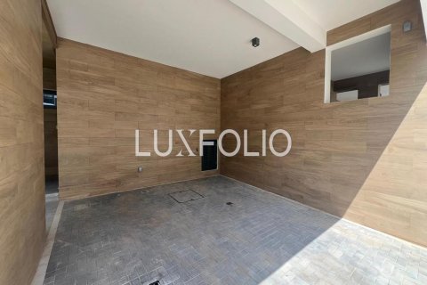 טאונהאוס להשכרה ב Arabian Ranches 3, Dubai, איחוד האמירויות  3 חדרי שינה, 209 מ"ר, מספר 628375 - תמונה 4