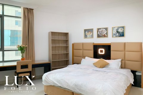 Apartament në Business Bay, Dubai, Emiratet e Bashkuara Arabe 2 dhoma gjumi, 126 m2. № 628378 - Foto 12