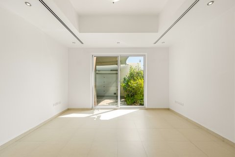 Villa te huur in Jumeirah, Dubai, VAE 5 slaapkamers, 390.19 vr.m., nr 749848 - foto 12