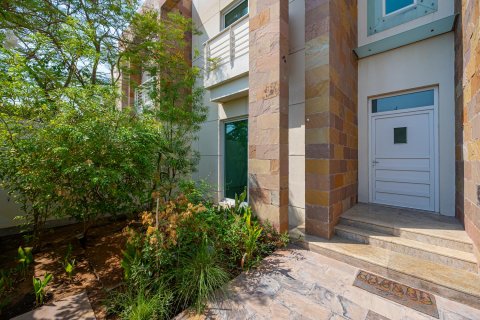 Villa te huur in Jumeirah, Dubai, VAE 5 slaapkamers, 390.19 vr.m., nr 749848 - foto 16