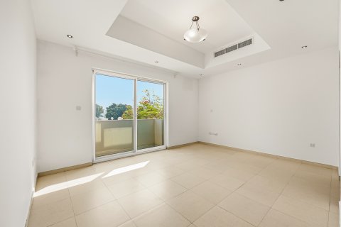 Villa te huur in Jumeirah, Dubai, VAE 5 slaapkamers, 390.19 vr.m., nr 749848 - foto 14