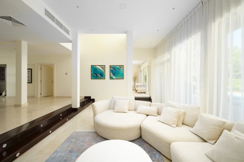 Vila u Arabian Ranches, Dubai, UAE 5 spavaćih soba, 899.95 m2 Br. 751175 - fotografija 7