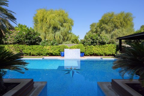 Vila u Arabian Ranches, Dubai, UAE 5 spavaćih soba, 899.95 m2 Br. 751175 - fotografija 16