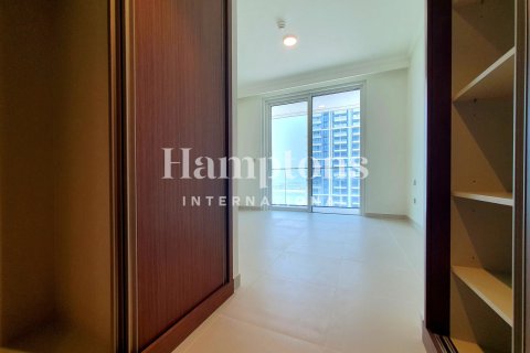 Apartment til leje i Dubai Harbour, Dubai, UAE 3 soveværelser, 177.86929671 kvm № 703135 - foto 21