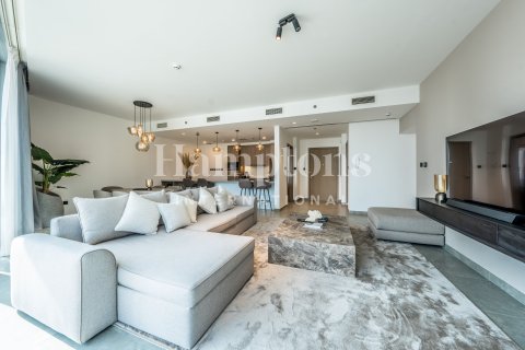 Huoneisto Dubai Marina, Dubai, Arabiemiraatit 2 makuuhuonetta, 142.69900800 m2 № 703137 - kuva 6