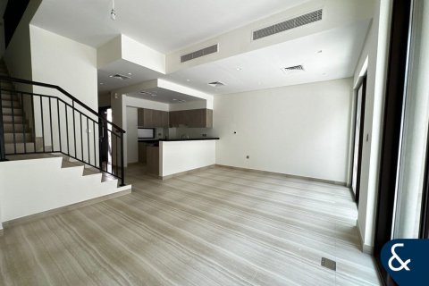 Rumah bandar di DAMAC Hills (Akoya by DAMAC), Dubai, UAE 3 bilik tidur, 138 meter persegi № 684962