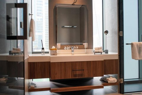 Apartmán v Jumeirah Lake Towers, Dubai, SAE 3 spálne, 214.5 m2 č. 579902 - Fotografia 15