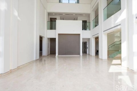 Vilë në Dubai, Emiratet e Bashkuara Arabe 5 dhoma gjumi, 787.91 m2. № 766779 - Foto 5
