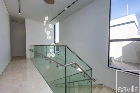 Vilë në Dubai, Emiratet e Bashkuara Arabe 5 dhoma gjumi, 787.91 m2. № 766779 - Foto 13