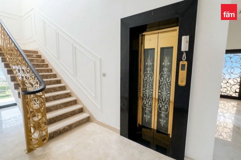 Vilë në Dubai, Emiratet e Bashkuara Arabe 9 dhoma gjumi, 1712.3 m2. № 732899 - Foto 10