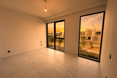 Vila u gradu Tilal Al Ghaf, Dubai, UAE 5 spavaće sobe, 425.22 m2 Br. 751163 - Slika 10