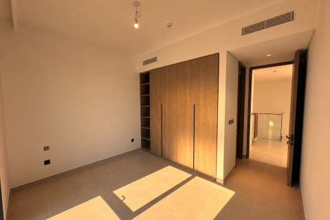 Vila u gradu Tilal Al Ghaf, Dubai, UAE 5 spavaće sobe, 425.22 m2 Br. 751163 - Slika 7