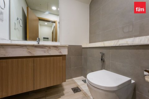 Villa te huur in Dubai, VAE 3 slaapkamers, 174.8 vr.m., nr 680006 - foto 16