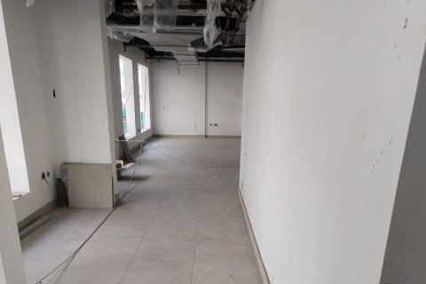 Building in Al Nahyan, Abu Dhabi, UAE 2319 sq.m. № 595023 - photo 1