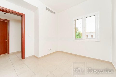 Villa til leje i Dubai, UAE 2 soveværelser, 245.2 kvm № 714334 - foto 5