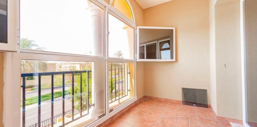Villa i Dubai, UAE 2 soveværelser, 245.2 kvm № 714334