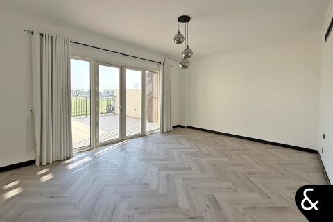 Villa sa Dubai Land, UAE 6 silid-tulugan, 1256 sq.m. № 688648 - larawan 24