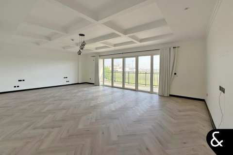 Villa sa Dubai Land, UAE 6 silid-tulugan, 1256 sq.m. № 688648 - larawan 15