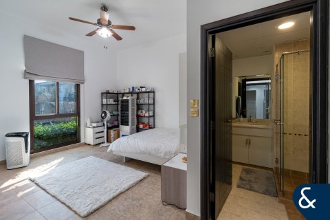 Müüa villa asukohaga Mudon, Dubai, AÜE: 4 magamistoaga, 354 m² Nr 688646 - pilt 14