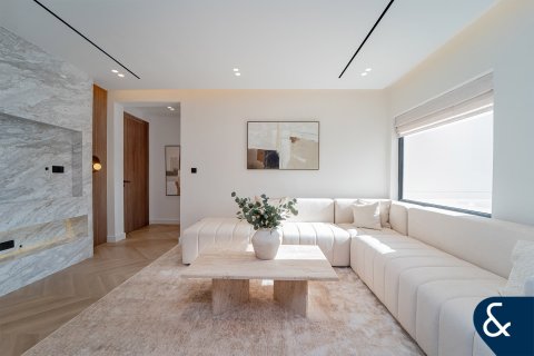 Müüa villa asukohaga Meadows, Dubai, AÜE: 4 magamistoaga, 353 m² Nr 688650 - pilt 2