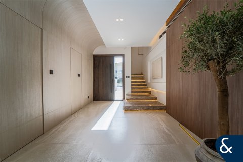 Müüa villa asukohaga Meadows, Dubai, AÜE: 4 magamistoaga, 353 m² Nr 688650 - pilt 5