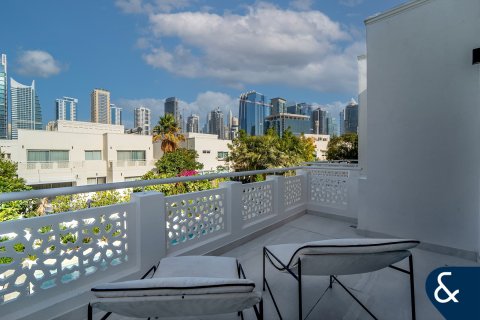 Müüa villa asukohaga Meadows, Dubai, AÜE: 4 magamistoaga, 353 m² Nr 688650 - pilt 29