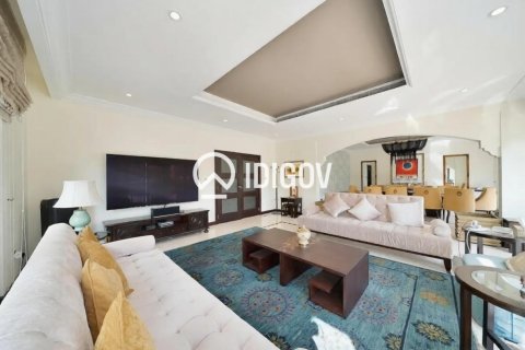 Vilă de vânzare în Palm Jumeirah, Dubai, EAU 4 dormitoare, 464.52 mp.  №735379 - poză 11