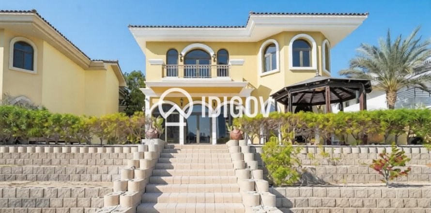 Vilă în Palm Jumeirah, Dubai, EAU 4 dormitoare, 464.52 mp.  №735379