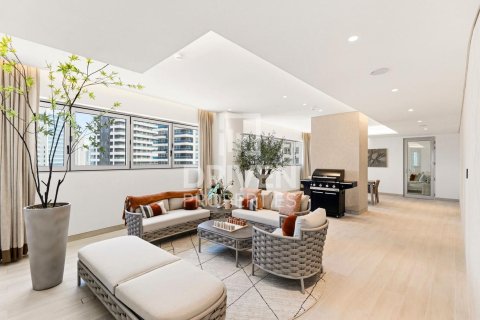 פנטהאוס למכירה ב Dubai Marina, Dubai, איחוד האמירויות  4 חדרי שינה, 627.56 מ"ר, מספר 742753 - תמונה 5