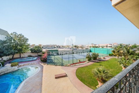 Vila v Jumeirah, Dubai, SAE 6 ložnice, 3902 m² Č.: 593334 - fotografie 8