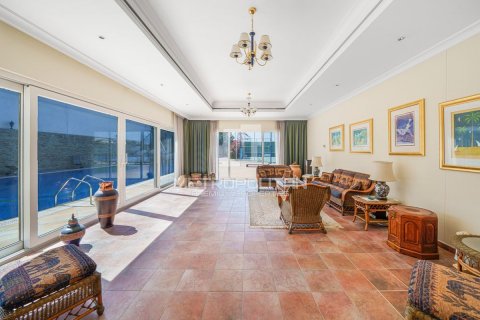 Vila v Jumeirah, Dubai, SAE 6 ložnice, 3902 m² Č.: 593334 - fotografie 22