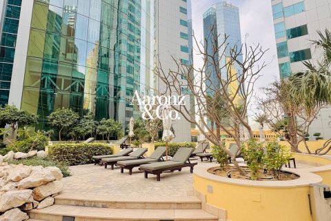 Jumeirah Beach Residence, Dubai, UAE의 임대용 아파트 침실 3개, 242제곱미터 번호 699549 - 사진 26
