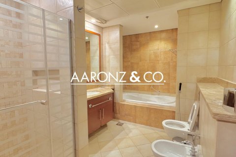 Apartmán v Jumeirah Beach Residence, Dubai, SAE 2 spálne, 189 m2 č. 699550 - Fotografia 9