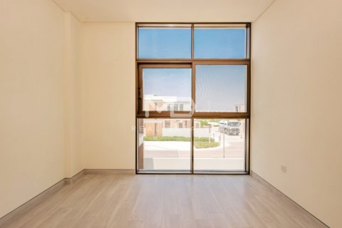 Abu Dhabi, UAE의 임대용 타운하우스 침실 3개, 269제곱미터 번호 555187 - 사진 43