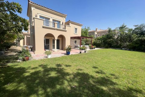 Villa in Arabian Ranches, Dubai, VAE: 4 Schlafzimmer, 373.47 m2 Nr. 753624