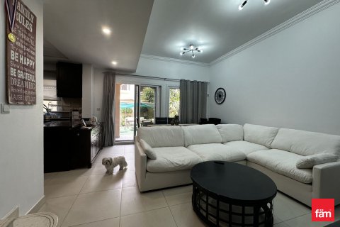 Shtëpi në qytet në Dubai, Emiratet e Bashkuara Arabe 2 dhoma gjumi, 178.2 m2. № 687474 - Foto 2