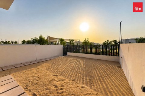 Villetta a schiera in affitto a Jebel Ali, Dubai, EAU 3 camere da letto, 238 mq. № 741506 - foto 4