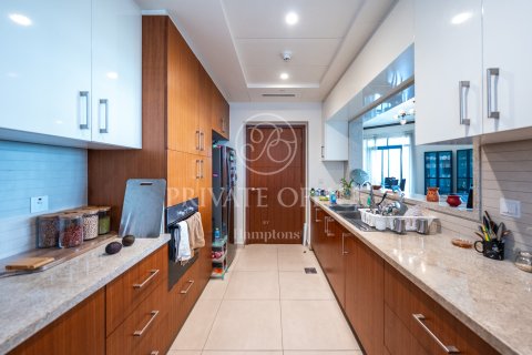 Huoneisto The Hills, Dubai, Arabiemiraatit 3 makuuhuonetta, 202.07981851 m2 № 650838 - kuva 5